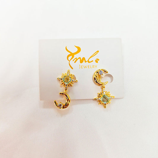🌞🌙 18K Gold Plated Asymmetrical Sun Moon Earrings - Celestial 5A Zirconia Mismatched Statement Studs